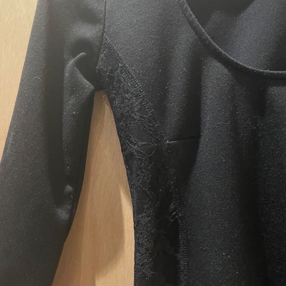 SALE 3️⃣ for $8! Y2K finds! Urban Outfitters XS Bodycon Tunic with Lace - Picture 9 of 10